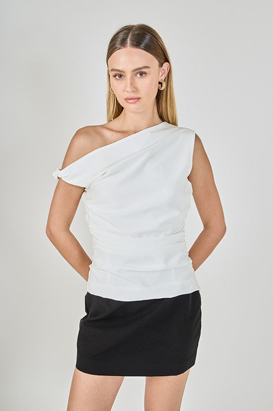 Voglio.us draped one shoulder accent top in soft fabric, featuring a stylish asymmetrical design and elegant shoulder draping.