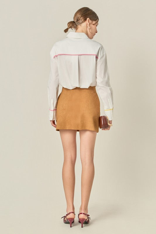 Detailed flat binding shirt top by voglio.us featuring intricate design and stylish fit, shown in a front view.