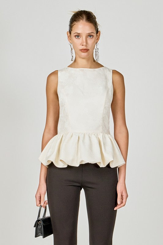 Voglio.us jacquard sleeveless peplum top with intricate pattern, fitted bodice, and flared peplum hem, stylish and elegant women's top.