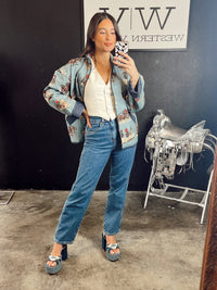 Women’s Wrangler jeans, casual Western Vogue Boutique bottoms, denim pants with classic fit and five-pocket design.