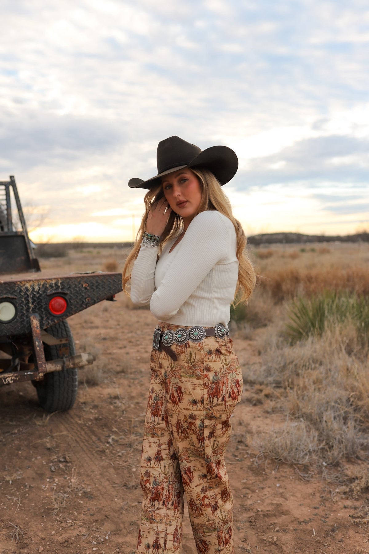 Cream Sloan Top by Western Vogue Boutique, stylish women's blouse with a flattering fit and soft fabric.