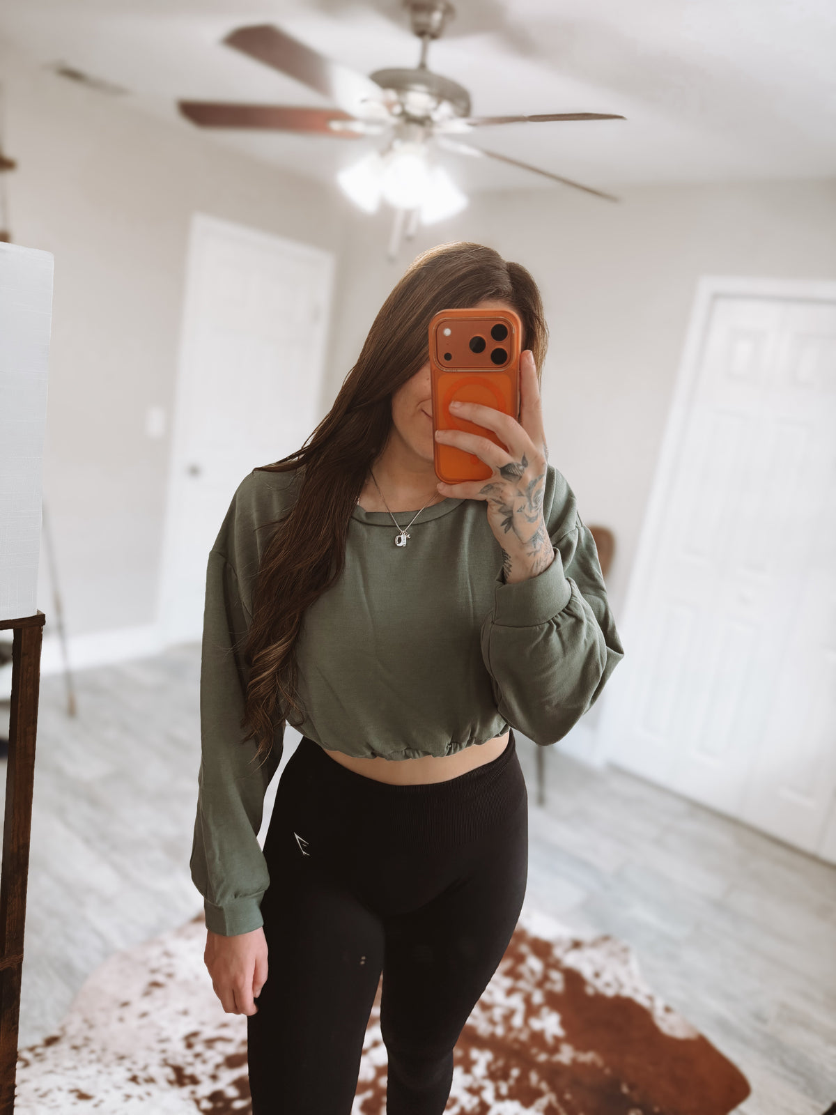 Wild Cactus Boutique Diana Snuggle women's crop top in small size, soft fabric with a stylish, casual design.