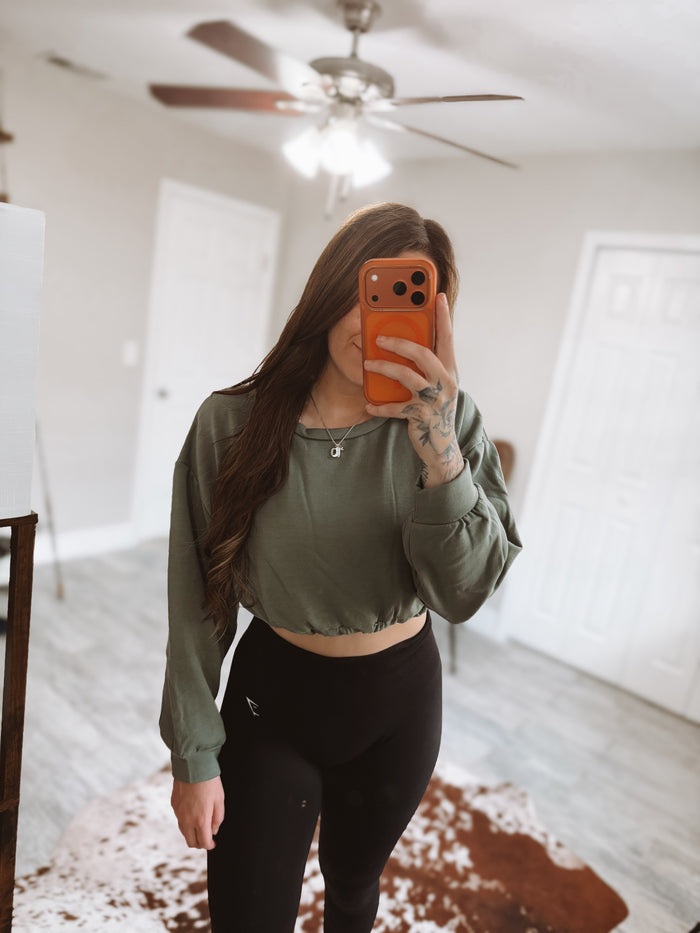 Wild Cactus Boutique Diana Snuggle women's crop top in small size, soft fabric with a stylish, casual design.